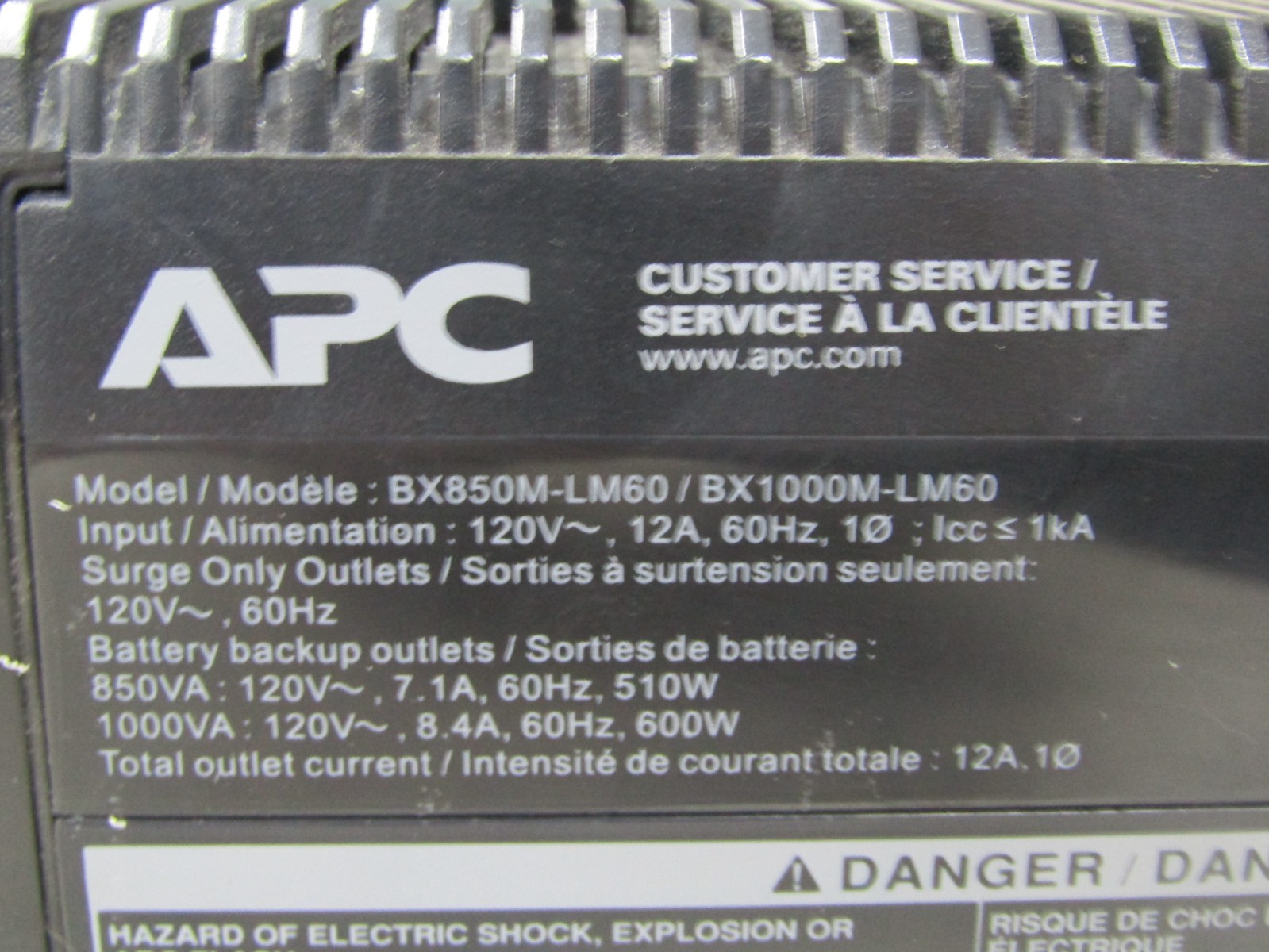 💥APC BACK-UPS PRO 1000 LINE-INTERACTIVE POWER SUPPLY 120 VAC 600W BX1000M-LM60