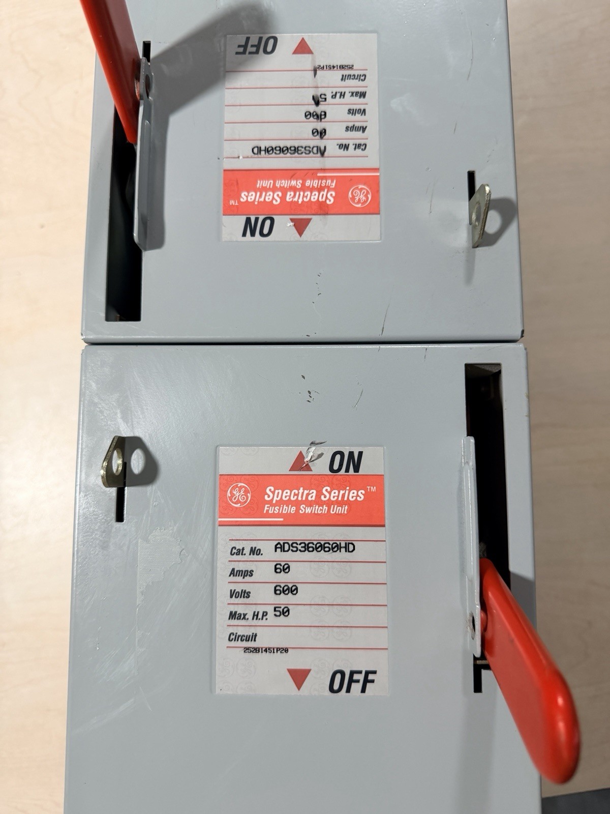GE Spectra ADS36600HD 60A Fusible Load Break Switch 3 Pole 600V USED WORKING
