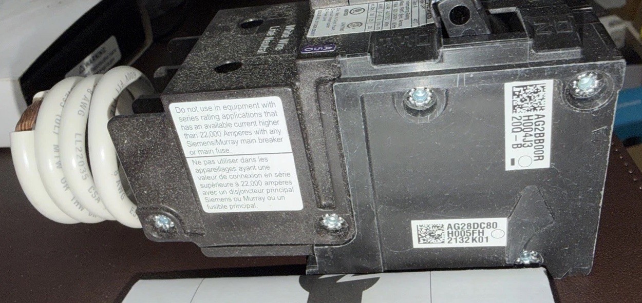 Siemens QF220A Gfci 20A 240v Dual Pole New Free Shipping