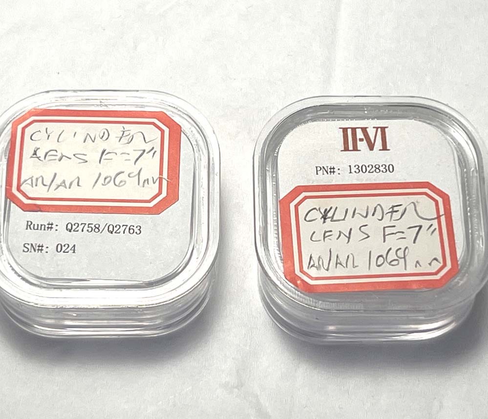 II-VI Coherent PLCX Cylinder Lens FL 175mm AR 1064nm YAG 15x10mm