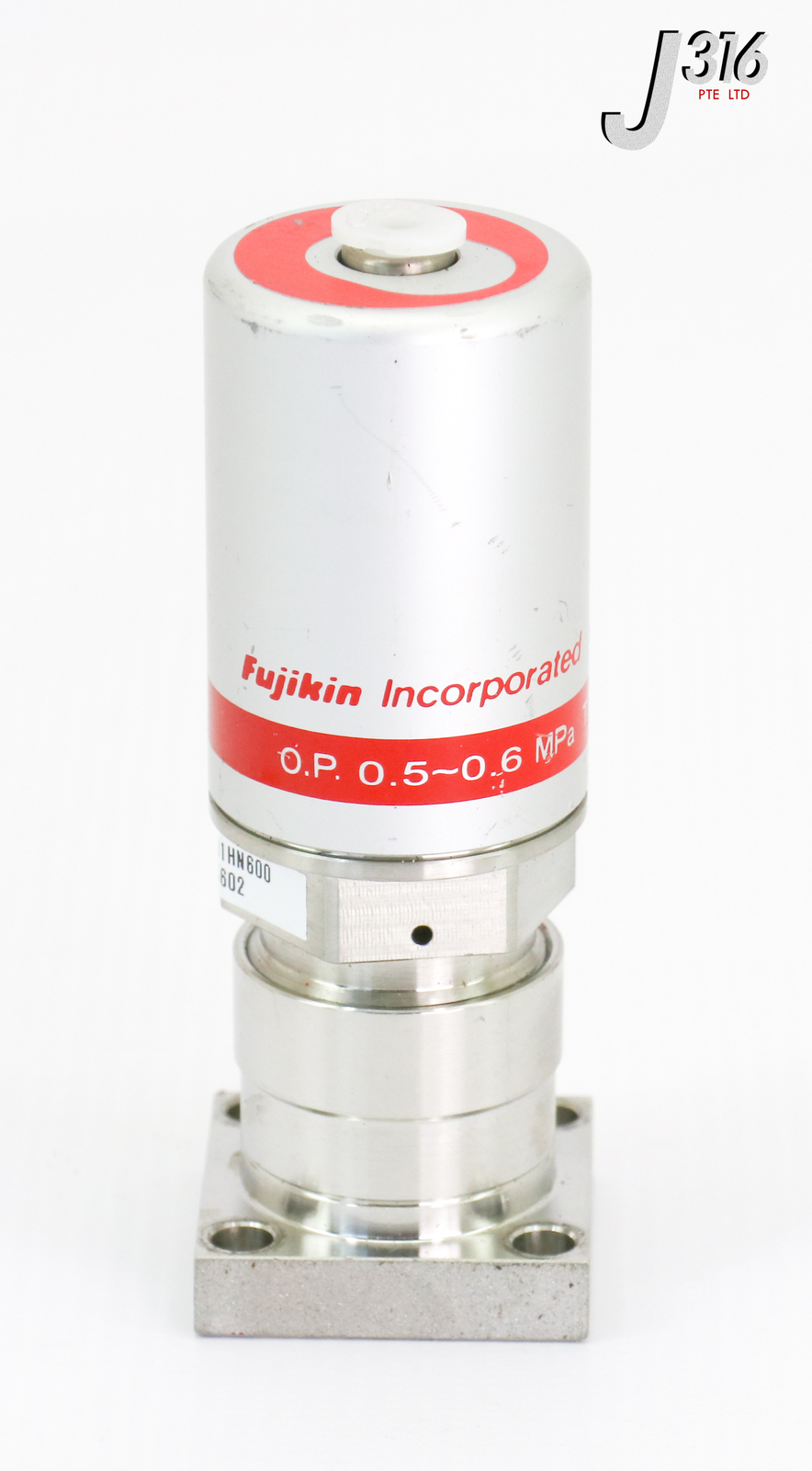 L3847 (LOT OF 100) FUJIKIN DIAPHRAGM VALVE, TYPE N.C., O.P. 0.5~0.6MPA 565602