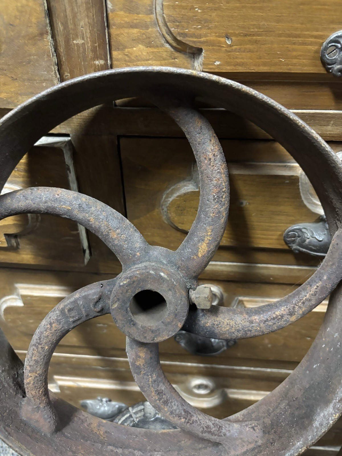 11 1/2 X 2 3/4 x 15/16″ FLAT BELT PULLEY LINE SHAFT HIT MISS ENGINE CI Lots 111