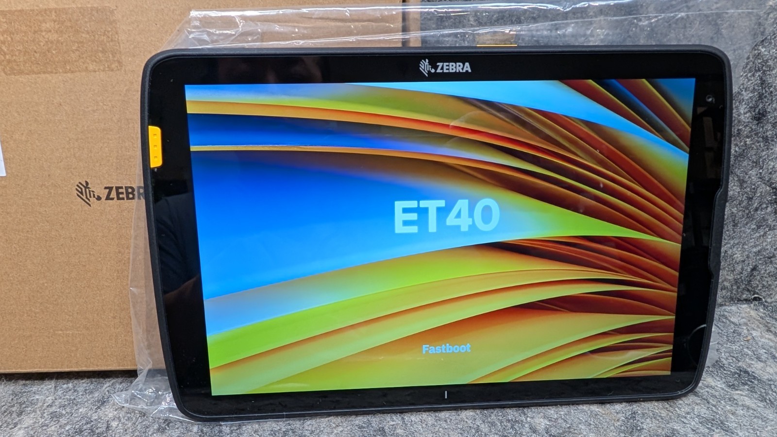 Zebra ET40 Enterprise Tablet 64GB w/4GB RAM 10″ Scanner🔥New for Parts🔥