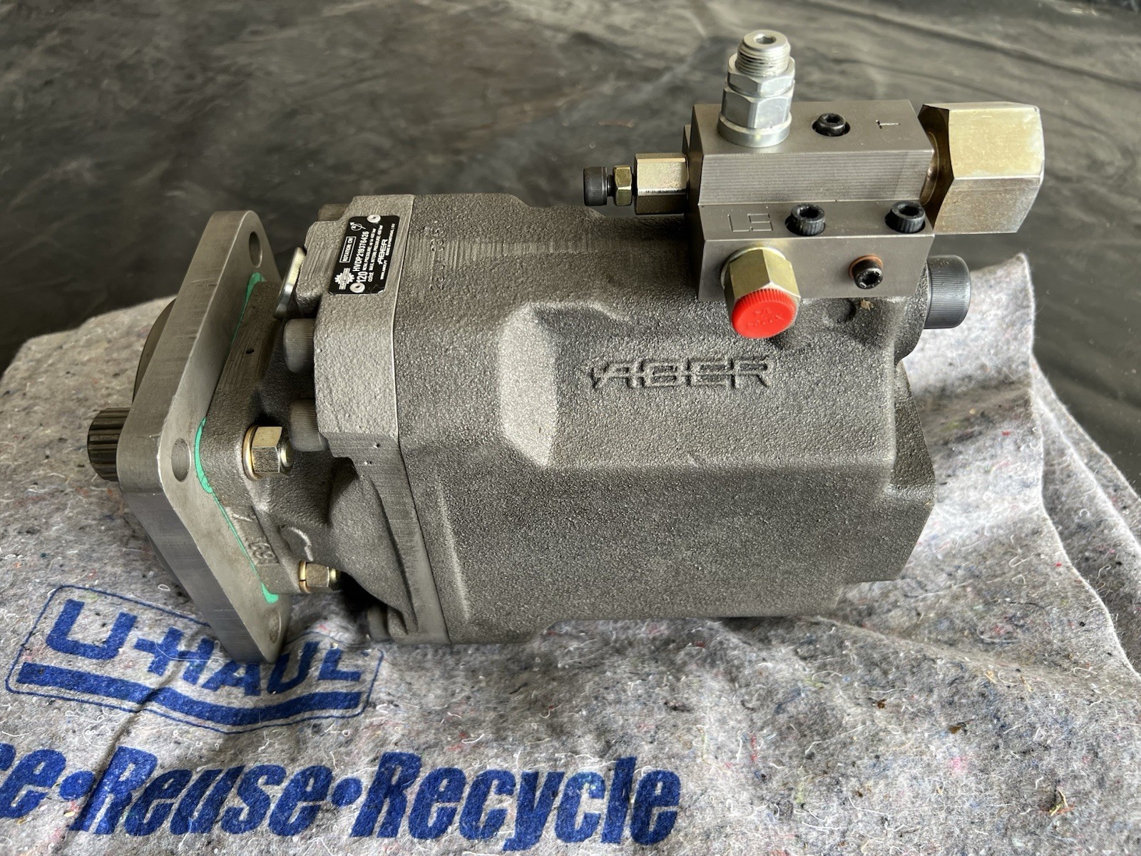 Heavy Motions Piston Pump HVDP219376426
