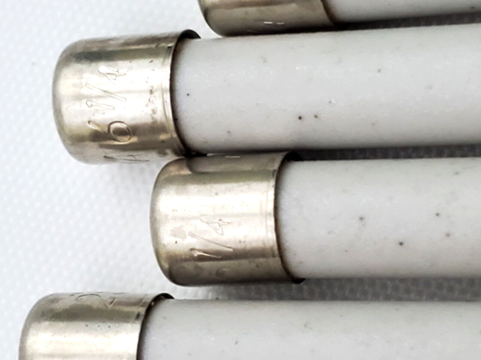 Box of 100 Bussmann MDA6-1/4 Fuses 6-1/4 Amp 250 Volt Slow Blow 1/4″ x 1-1/4″