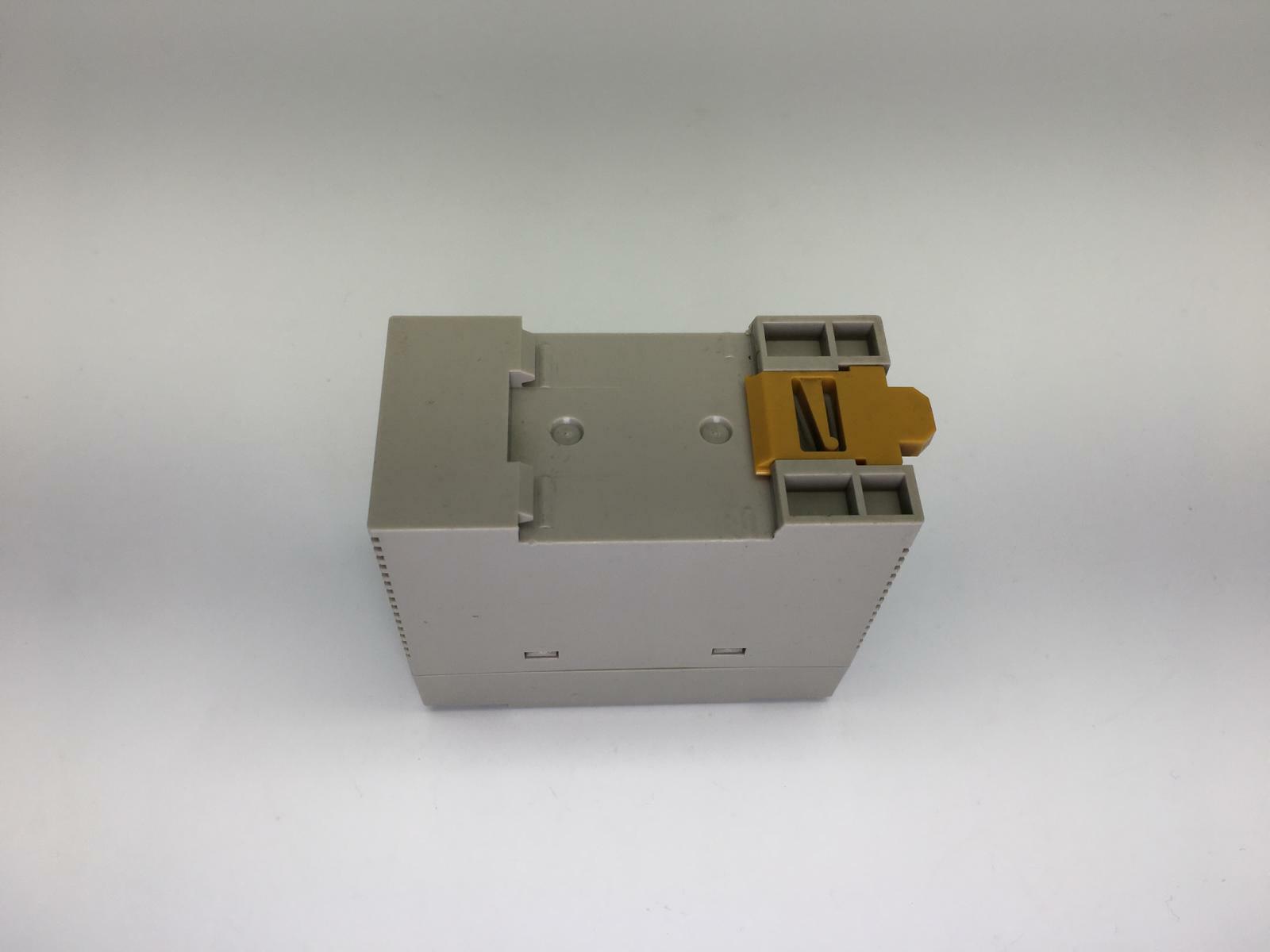 Omron Switching Power Supply S82K-00705 Power Supply 100-400VAC