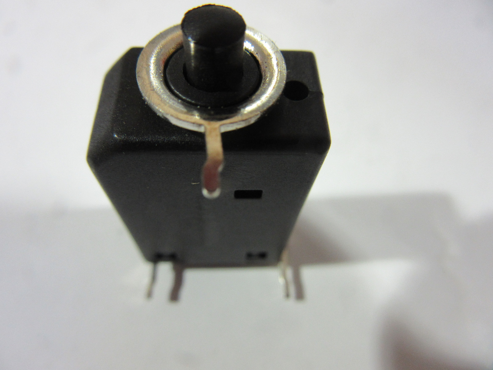 E-T-A 104-PR-0.5A Circuit Breaker 1/2 Amp 240V 48VDC NEW!!! Free Shipping