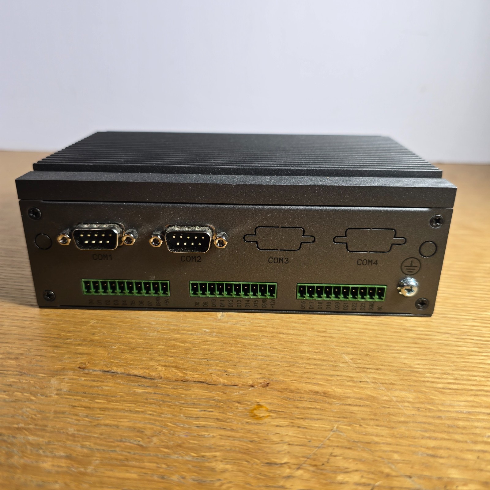 ADVANTECH MIC-1816 Embedded Automation Computer
