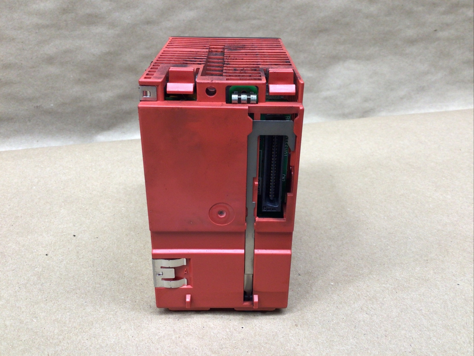 Mitsubishi MELSEC Q61P Power Supply Unit #1042F26*AD