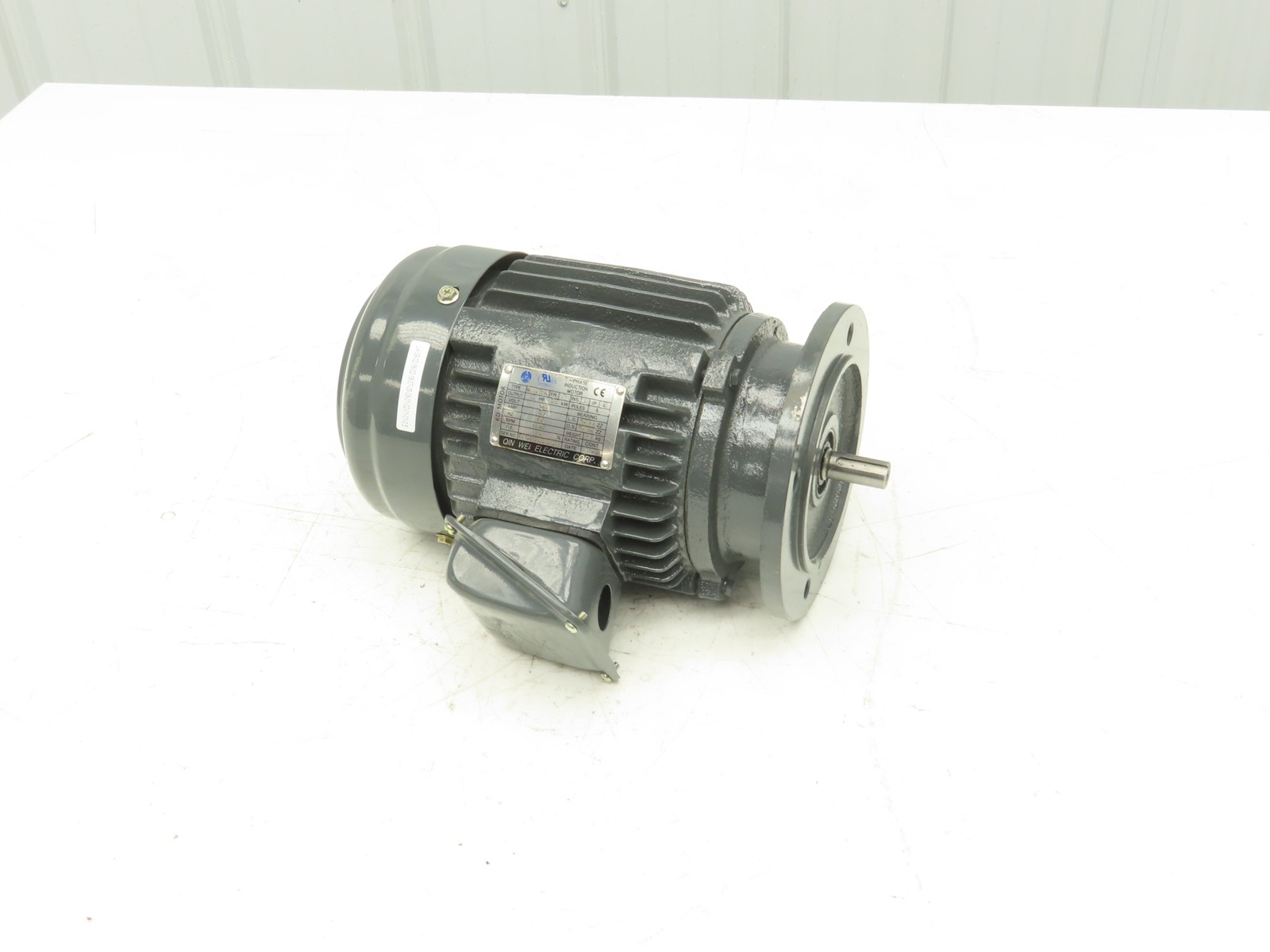 Qin Wei Electric MCV271-4 AC Motor 1/2Hp 1680rpm 480V 3PH IEC71