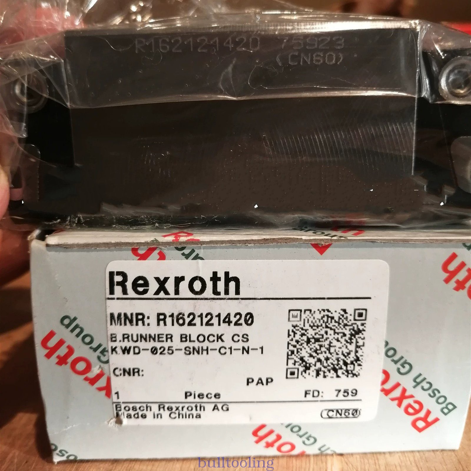 1piece New Rexroth R162121420 Slider guide rail Free ship