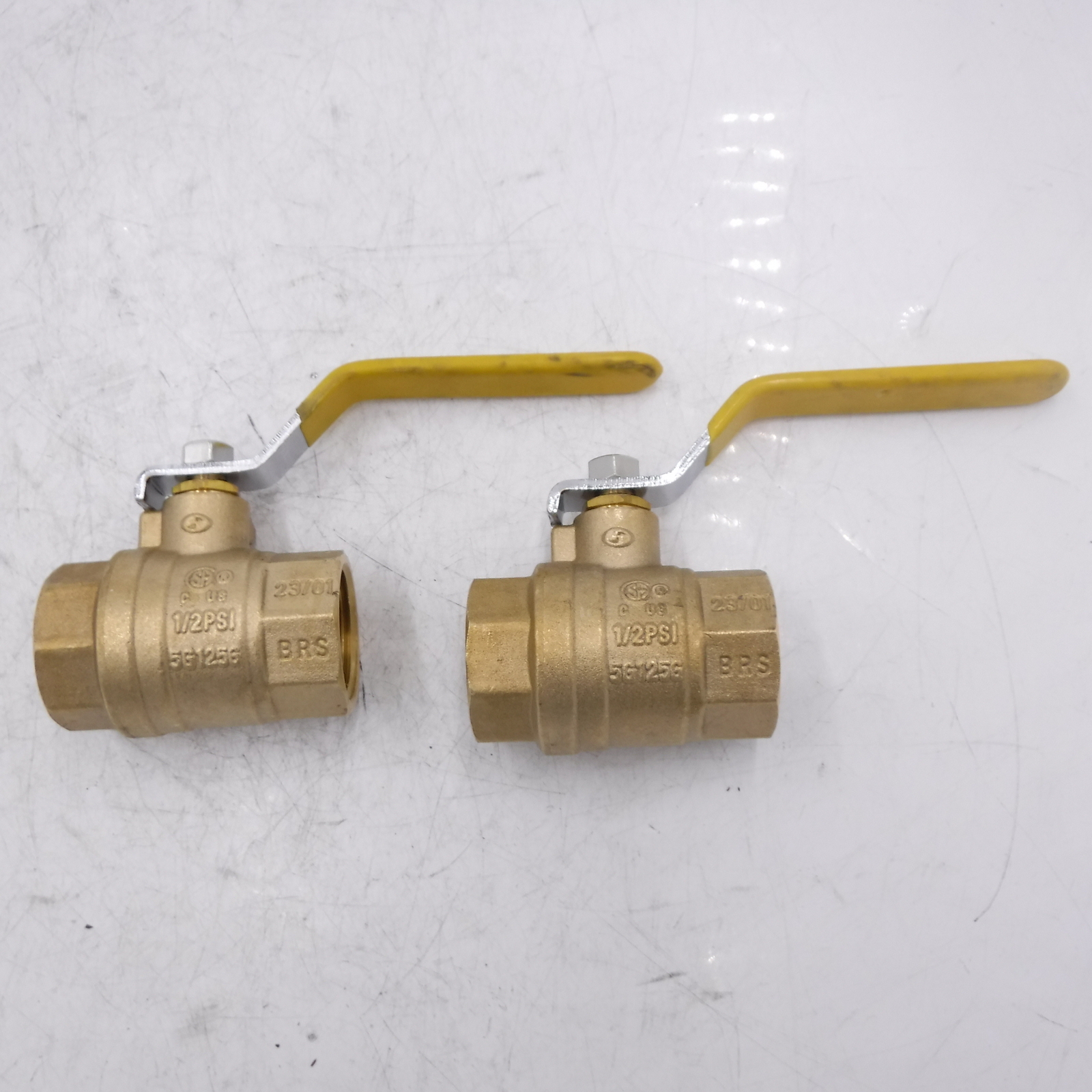 2 Pack UBV 1″ FNPT 250PSI 600CWP Brass Inline Manual Shut Off Trim Valves 5G125G