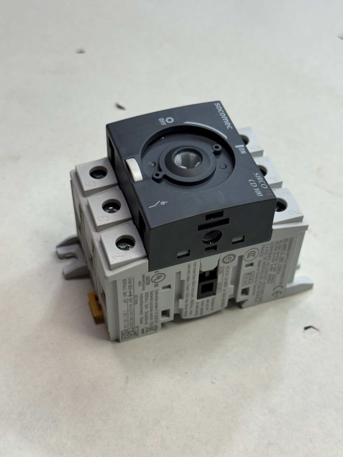 22003009 Load Break Switch
