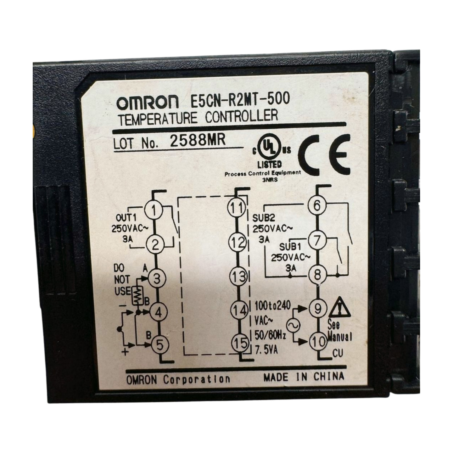 Omron E5CN-R2MT-500 Temperature Controller, 2588MR **Free Shipping**