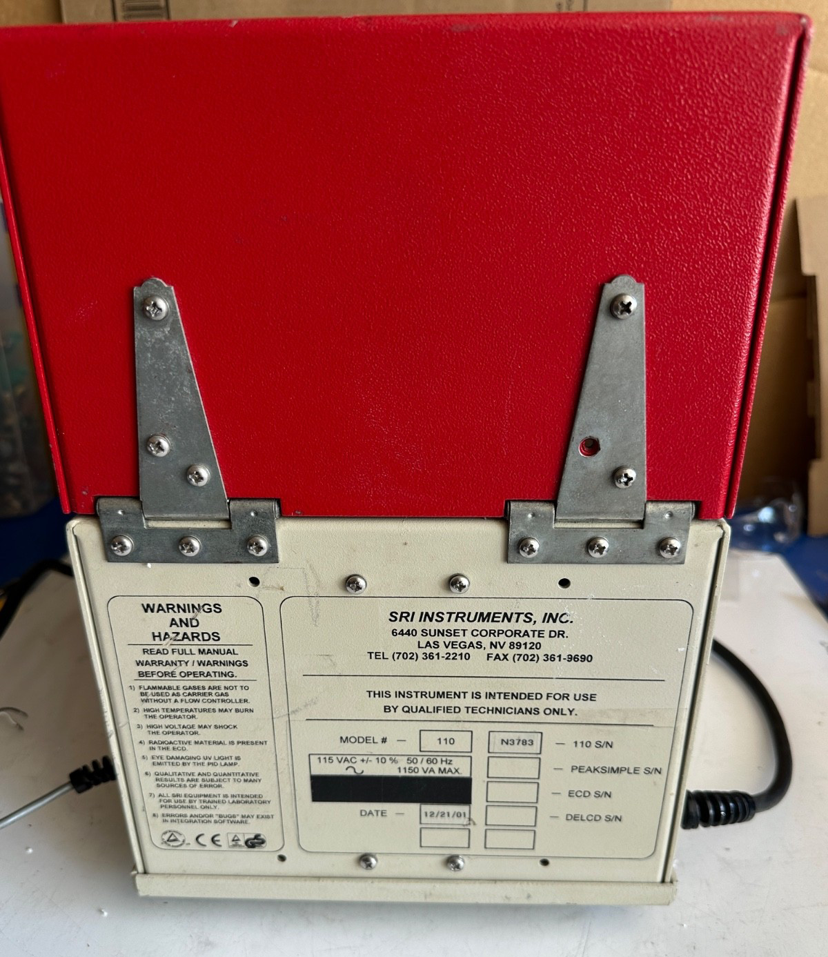 SRI Gas Chromatograph 110 Stand-Alone GC Detector Chassis W/ FID