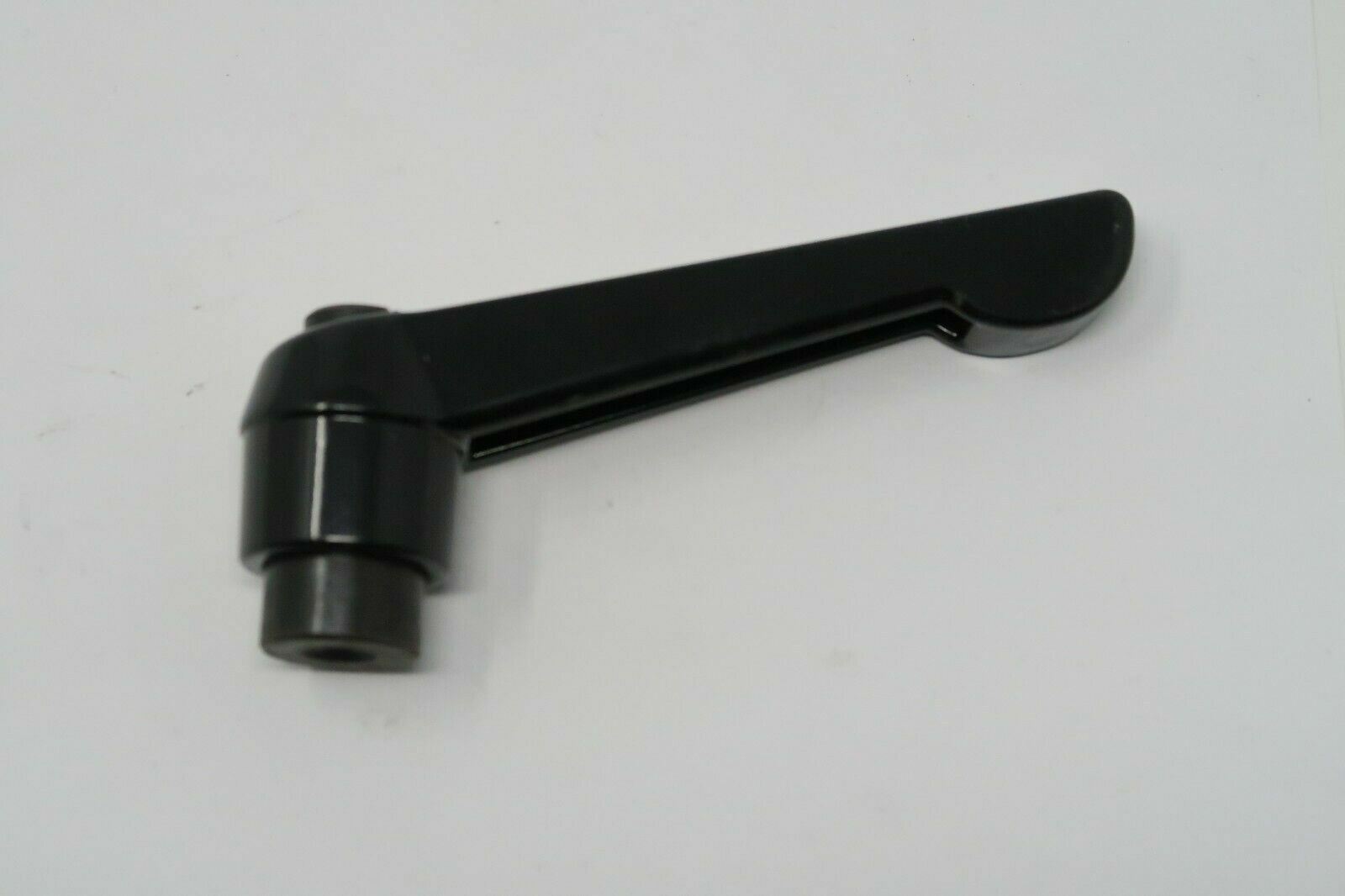1 pcs MONROE ENGINEERING Handle MA-38053 Insert Blank Reamed 0.375 in x 0.67 in