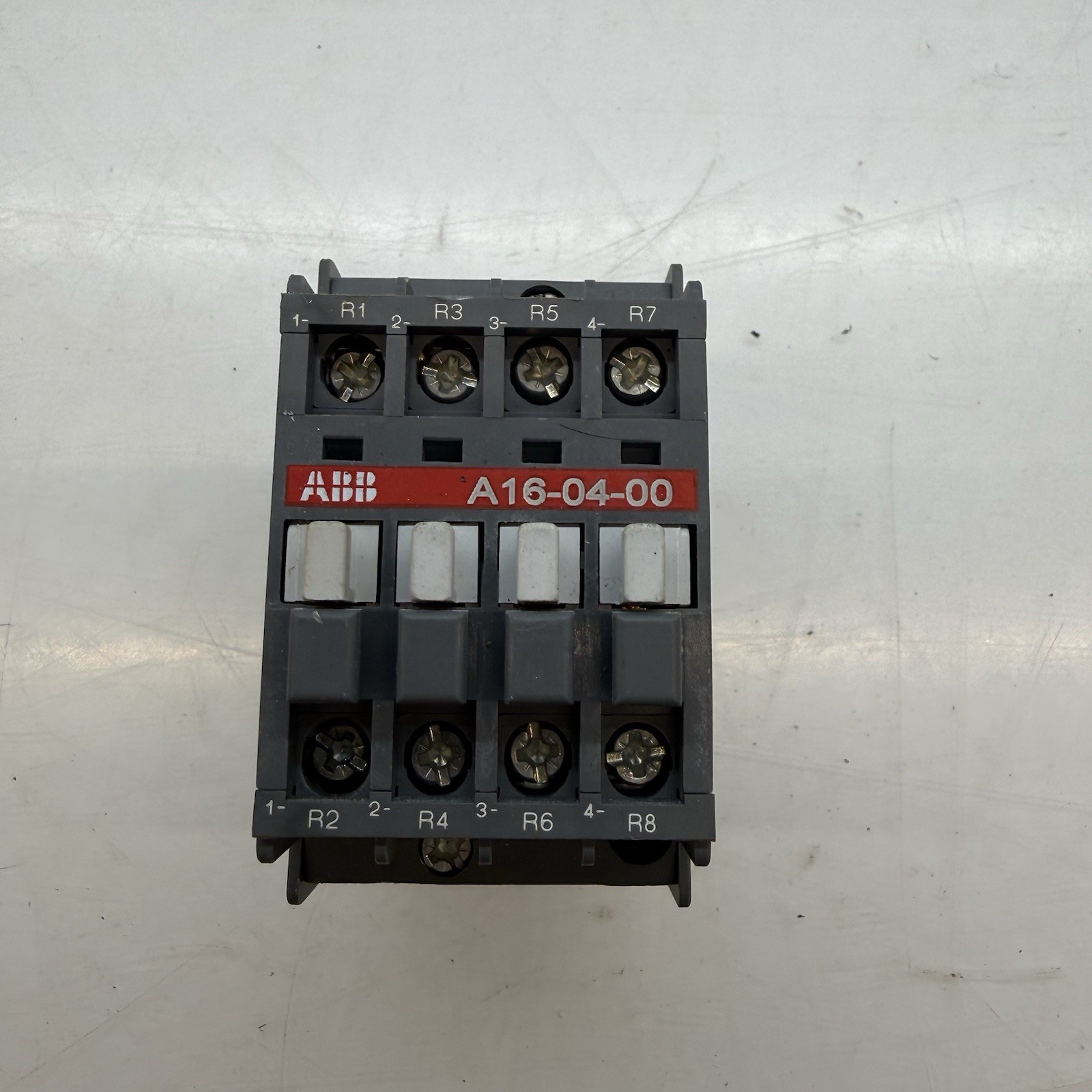 ABB A16-04-00 R84 30A Contactor 110-120V 60Hz 1SBL171101R8400