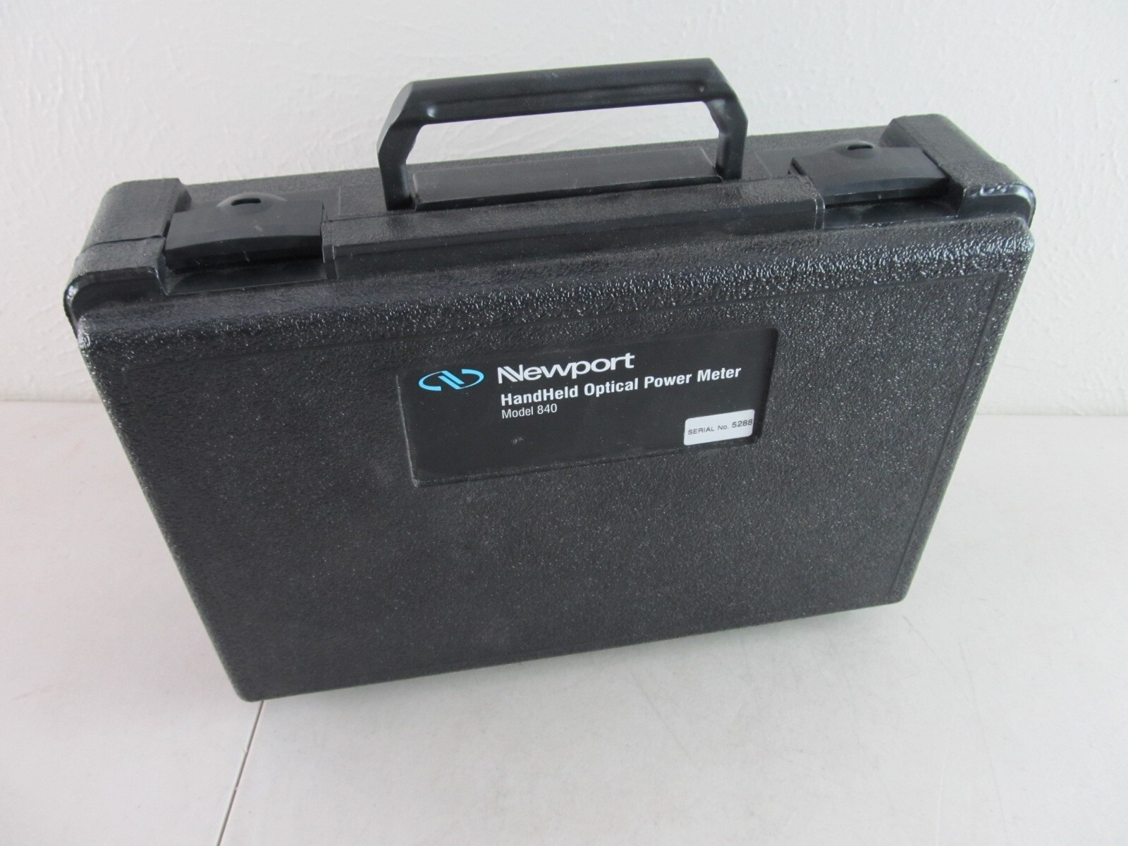 NEWPORT OPTICAL POWER METER MODEL 840 w/ Case, Power Adapter