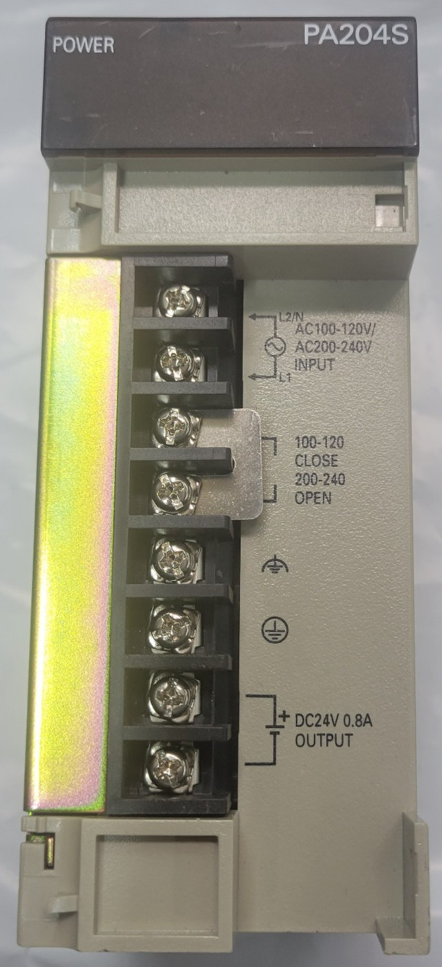 OMRON PLC C200HW-PA204S No Cover