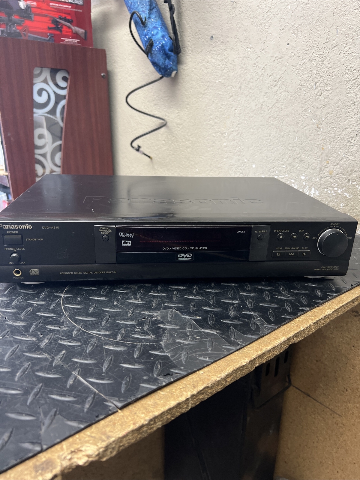 Panasonic DVD-A310 DVD Video CD Player Dolby Digital Decoder Built-In