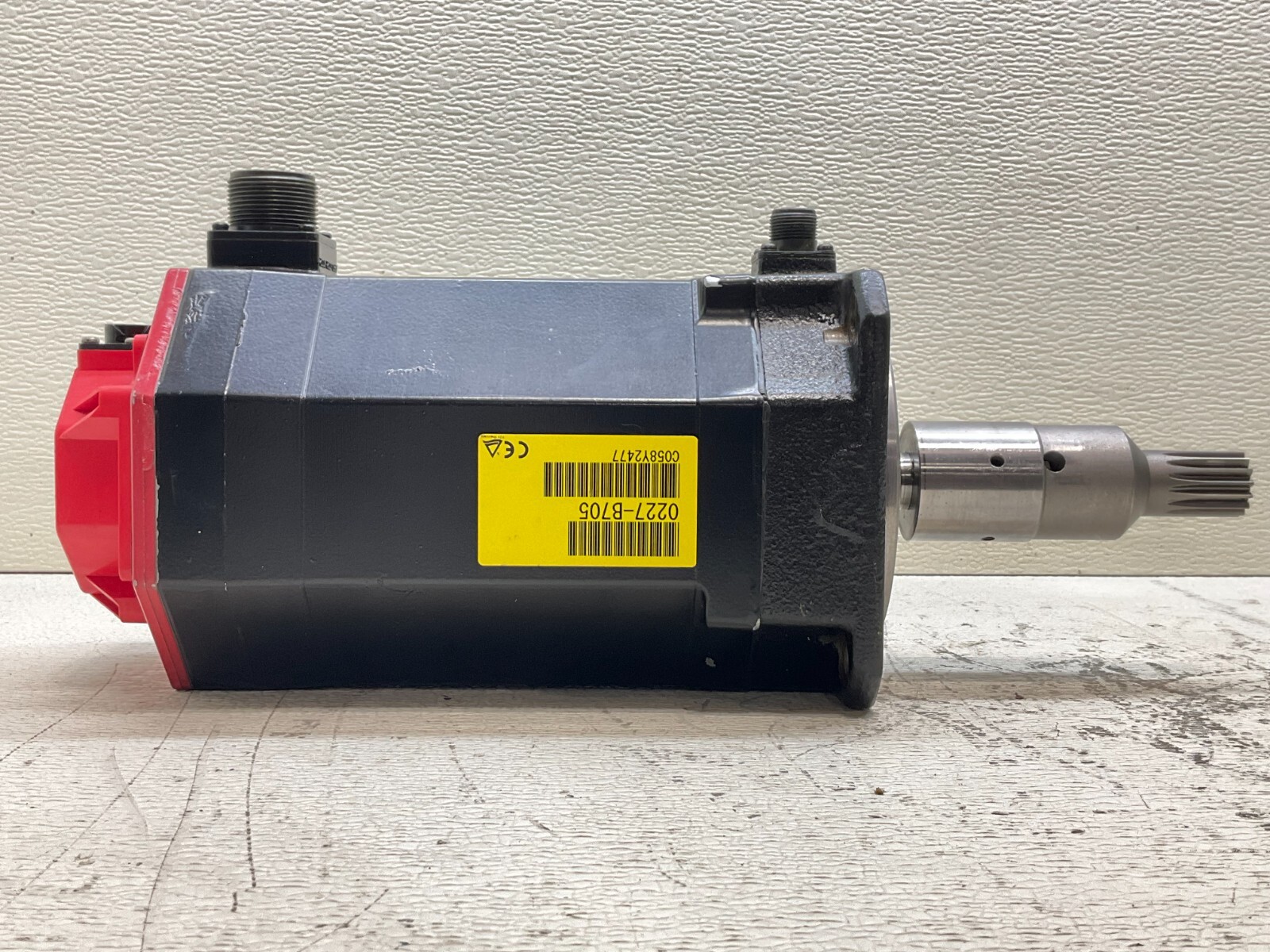 Fanuc A06B-0227-B705 aiF 8/3000 AC Servo Motor 182 V 1.6 kW A06B0227B705 A06B