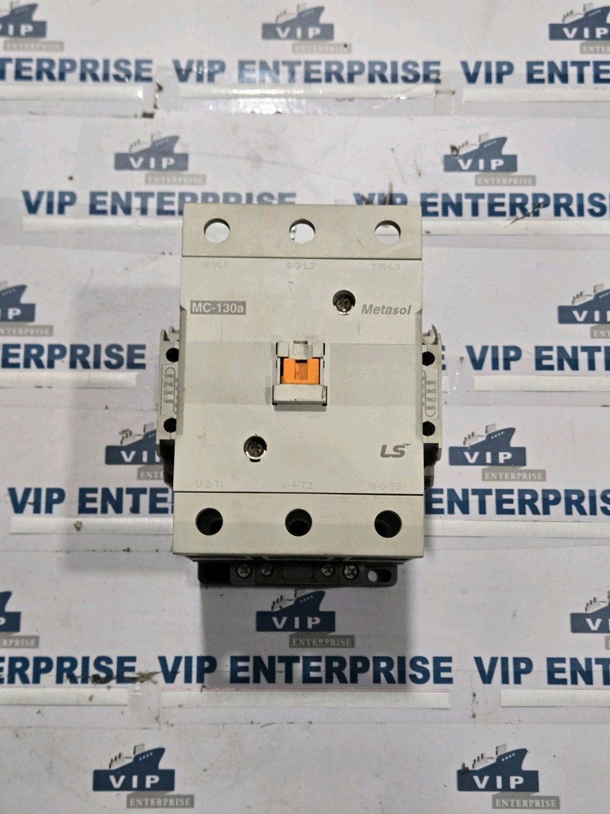 LS MC-130A CONTACTOR 200A COIL VOLTAGE 440VAC 50-60HZ FREE FAST SHIPPING
