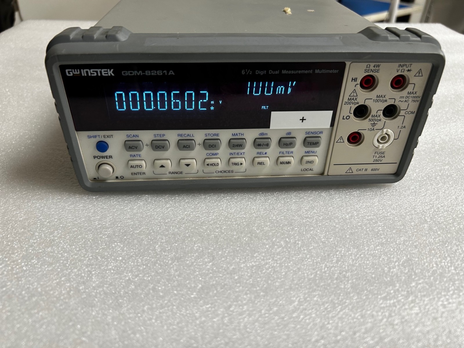 GW Instek TEXIO GDM-8261A 6.5 Digit Dual Display Bench Multimeter