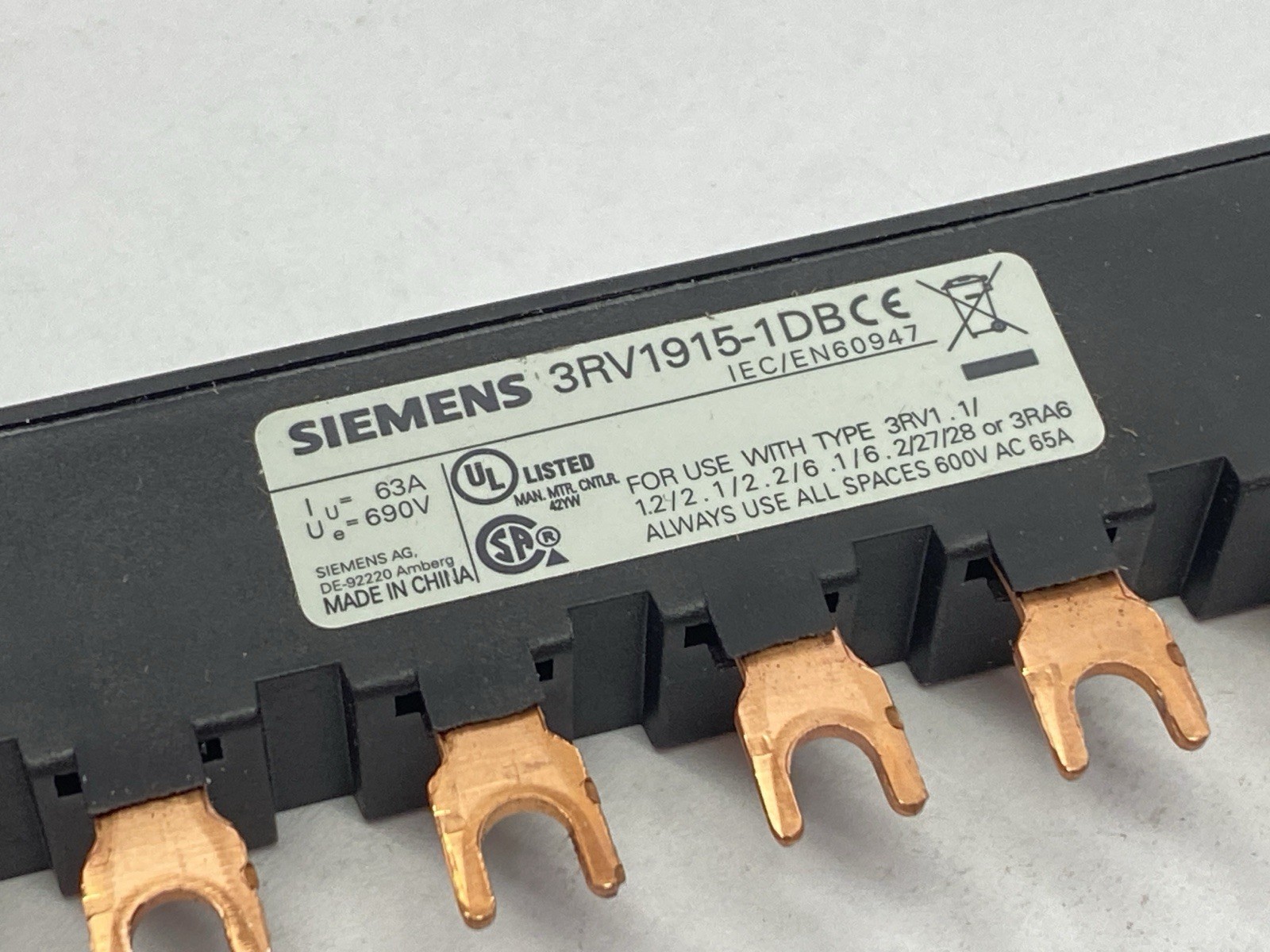 Siemens 3RV1915-1DB Busbar 3-Phase 600VAC 65A