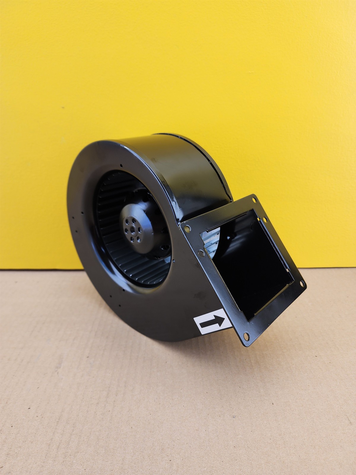 NEW GRFA160 Squirrel Cage Centrifugal Blower, 115VAC, 240W, 2100 RPM