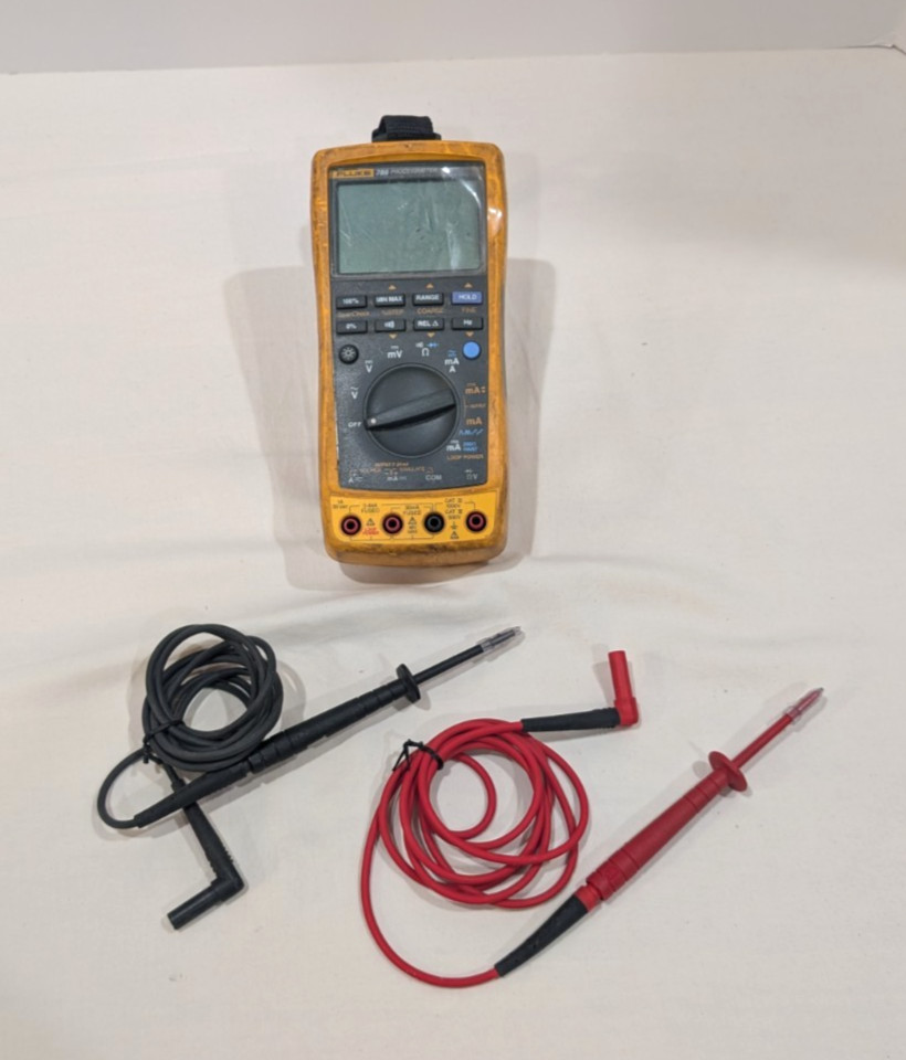 Fluke 789 Process Meter Digital Multimeter Calibrator Working Leads Ships Free