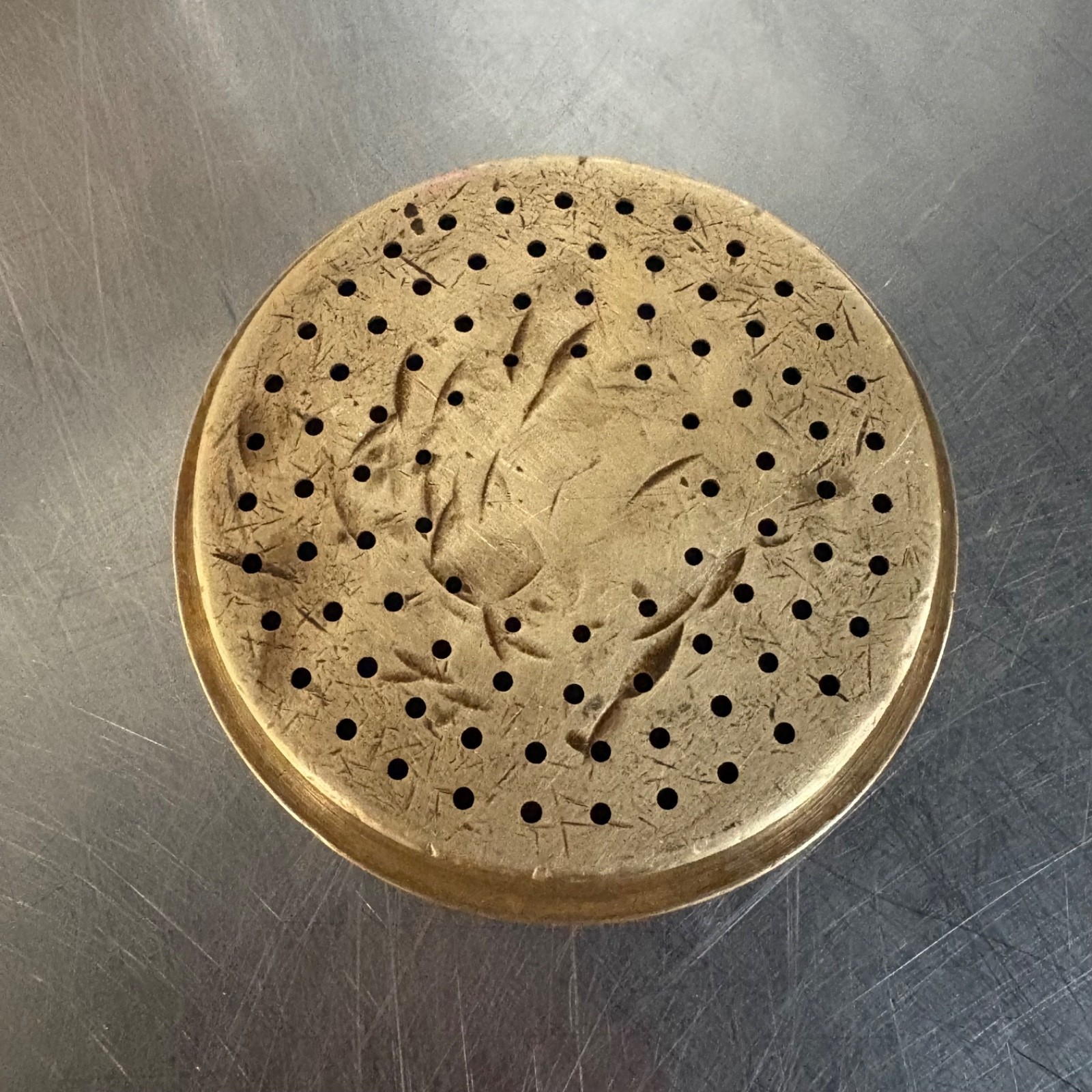 89mm Bronze Pasta Die # 1.8 – 1.8mm Spaghetti – La Parmigiana D45 Extruder
