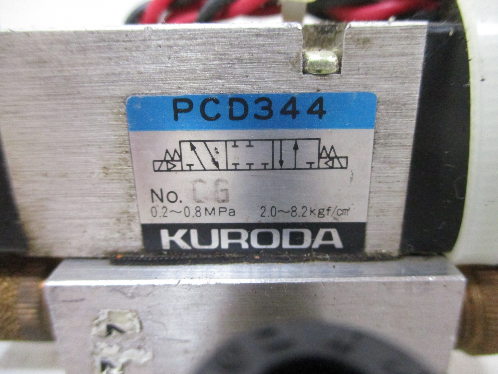 Kuroda PCD-344 Pneumatic Solenoid Valve 0.2-0.8-MPa Parker PCD344