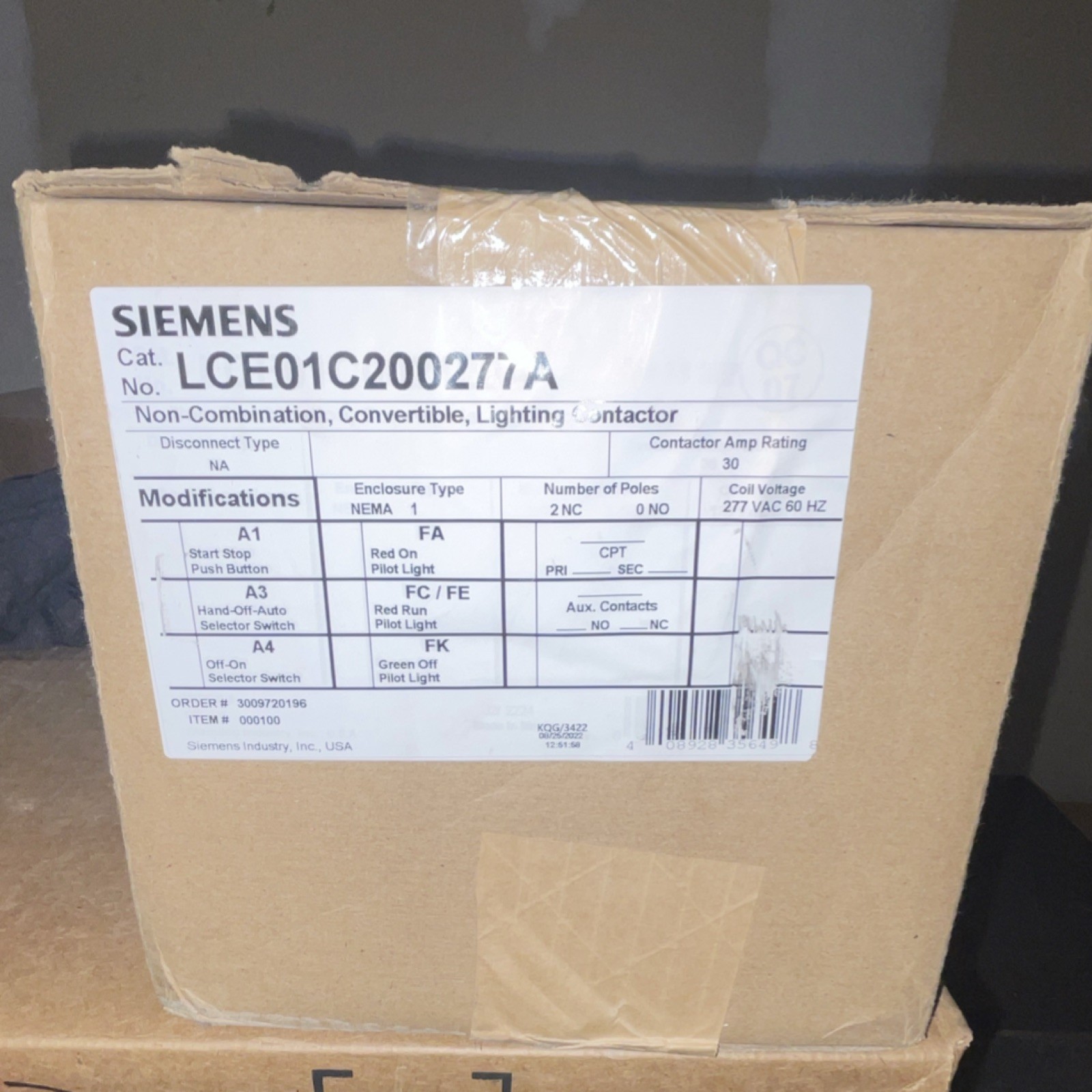 Siemens LCE01C200277A Convertible Lighting Contactor 2-NC 30A 277V Stand Alone