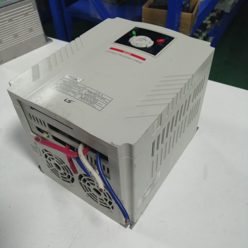 1PC used LS LG inverter SV055IG5A-2 5.5KW 220V Free shipping #YP1