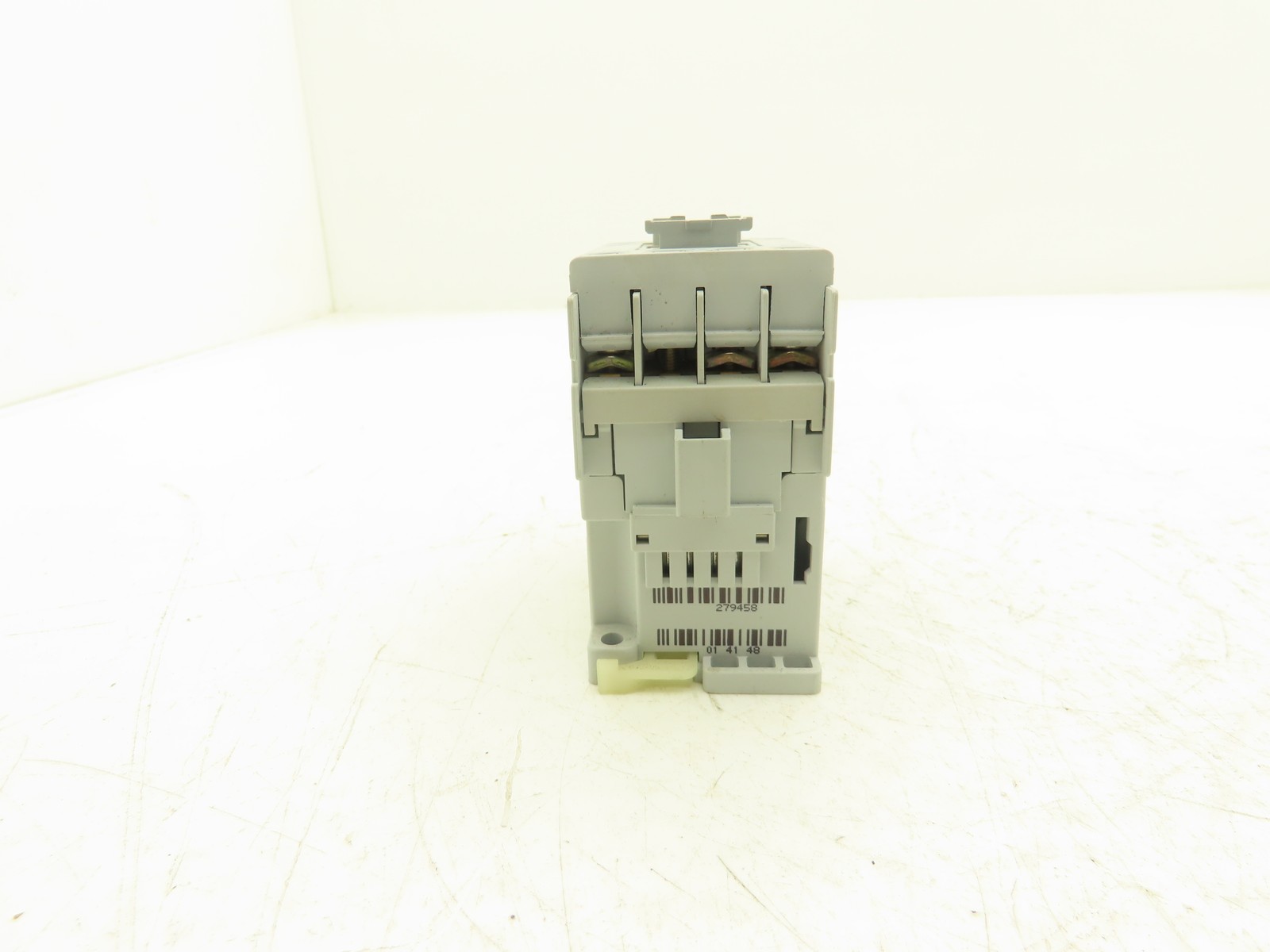 Allen Bradley 700-CF400KD Control Relay 110v 60Hz Coil 600vAC 25A 3Ph 4NO Ser A