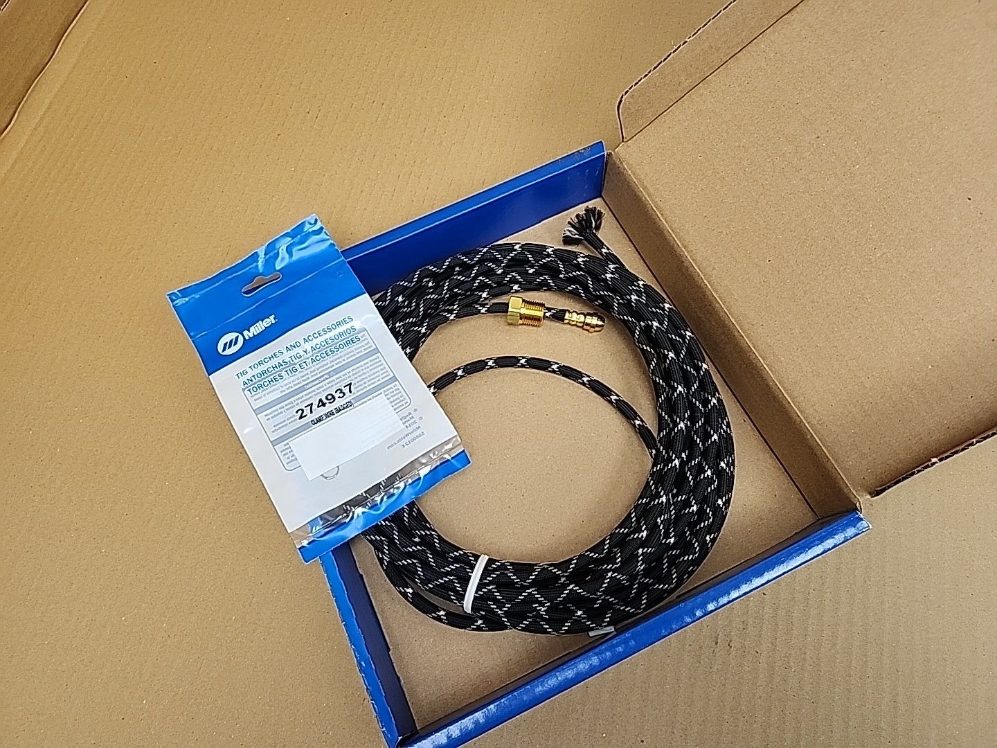 Miller Electric 45V10r Gas Hose,Braided Rubber,25 Ft (7.6M)