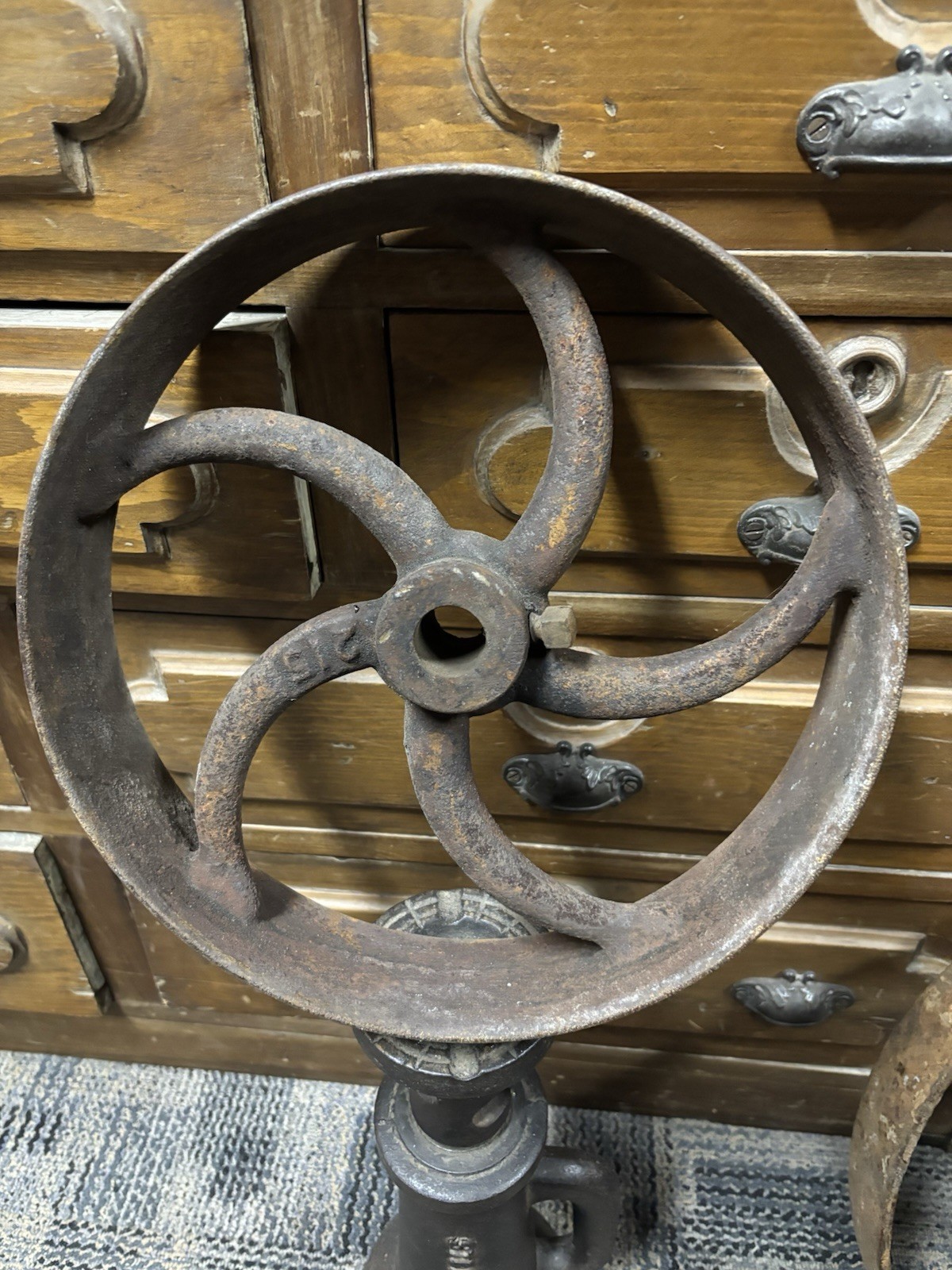 11 1/2 X 2 3/4 x 15/16″ FLAT BELT PULLEY LINE SHAFT HIT MISS ENGINE CI Lots 111