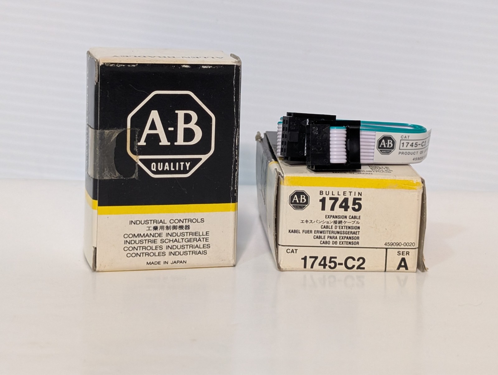 Lot of 2 Allen-Bradley 1745-C2 Expansion Cables SLC 100 15.5in Series A Japan