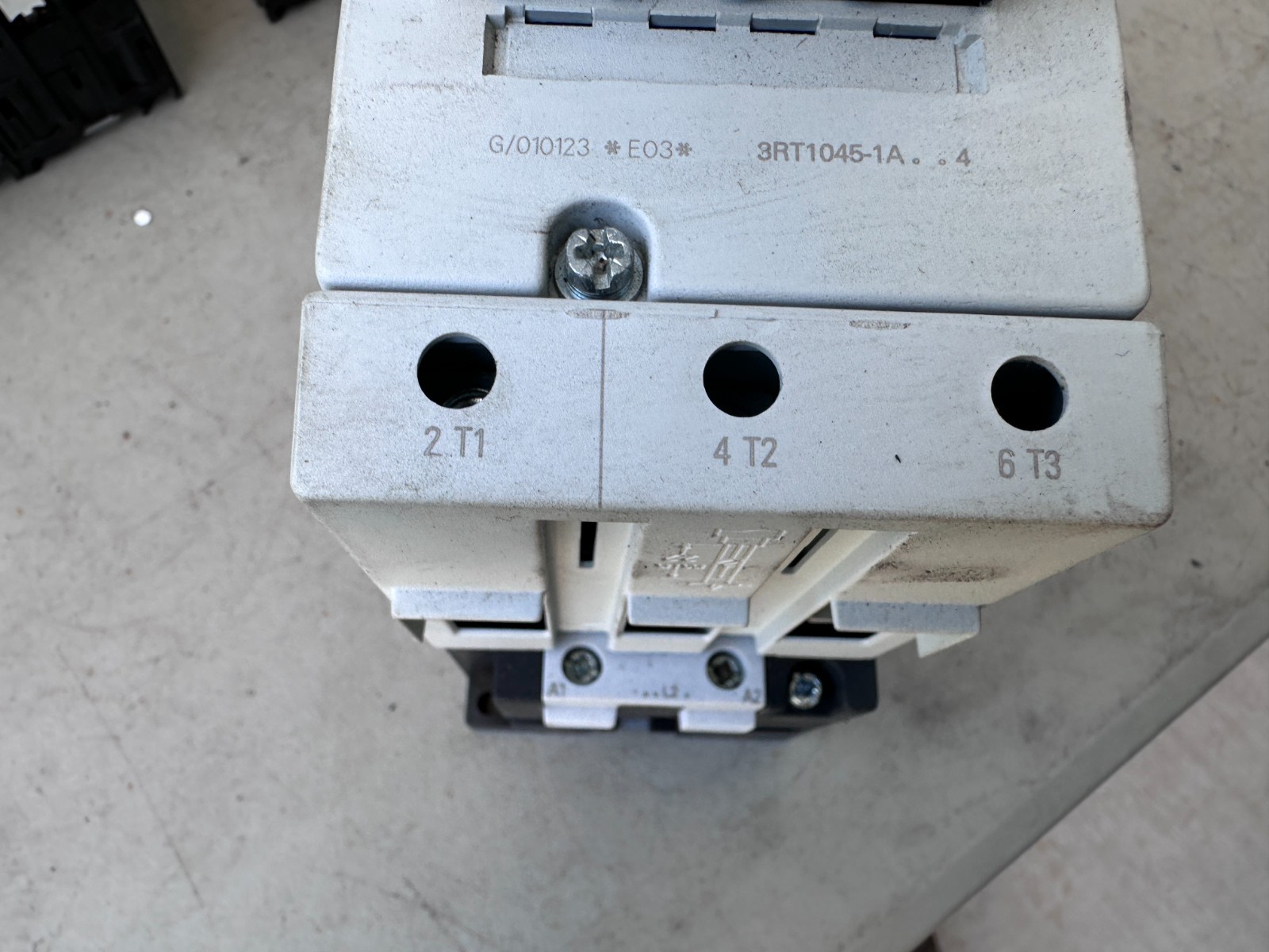 Siemens 3ZX1012-0RT04-1AA1, plus 3RH1921-1HA22 aux contactor