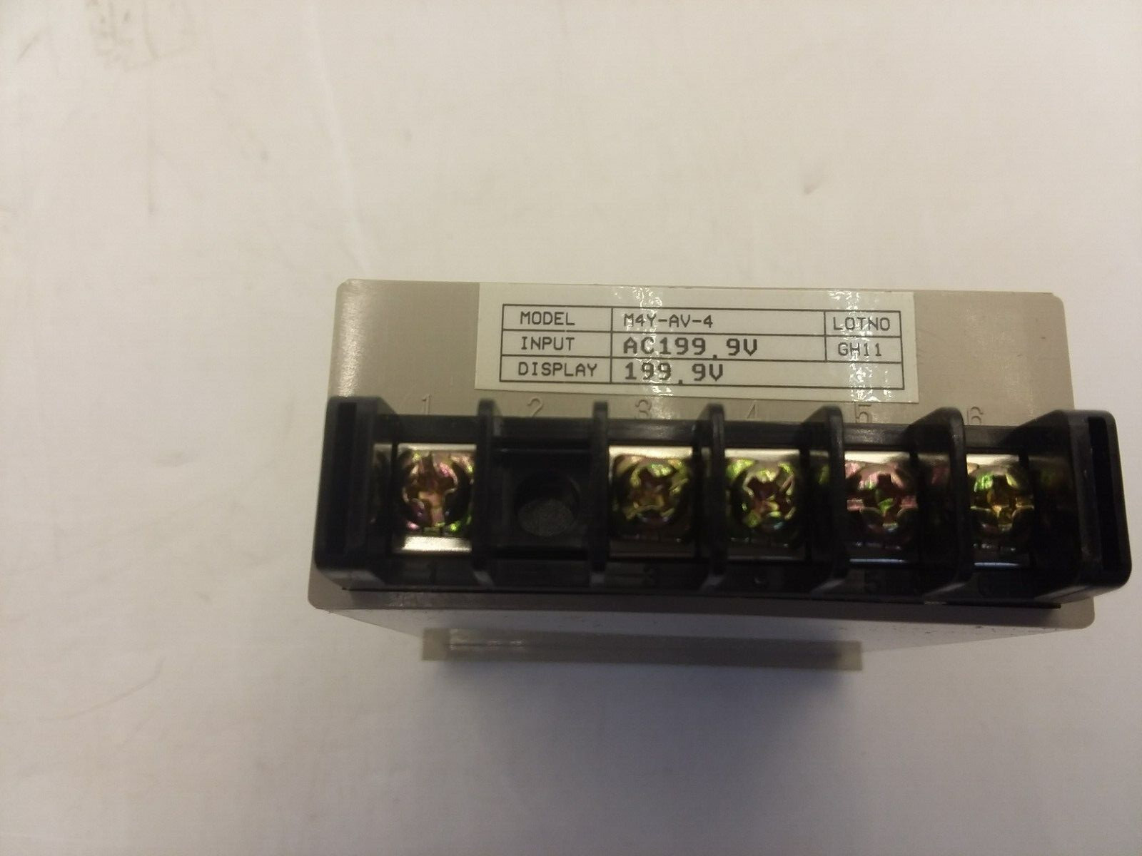AUTONICS M4Y-AV-4 METER AC VOLTS LED W72XH36MM 3 1/2-DIGIT 100-240 VAC NIB