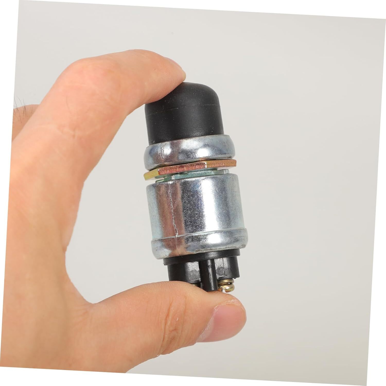 12 Volt DC Heavy-Duty Momentary Push-Button 50 Amp Starter Switch