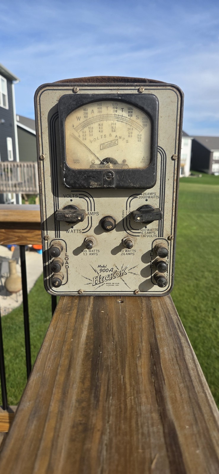 Hickok 900A Vintage Analog Benchtop AC Volt/Amp Meter 130V 0.26-6.5A