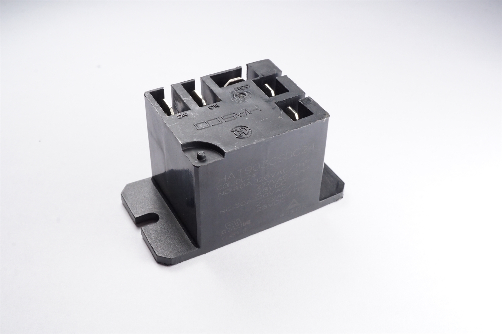HAT903CSDC24 Hasco Electromechanical Relay SPDT 40A Open 30A Closed 24VDC NEW