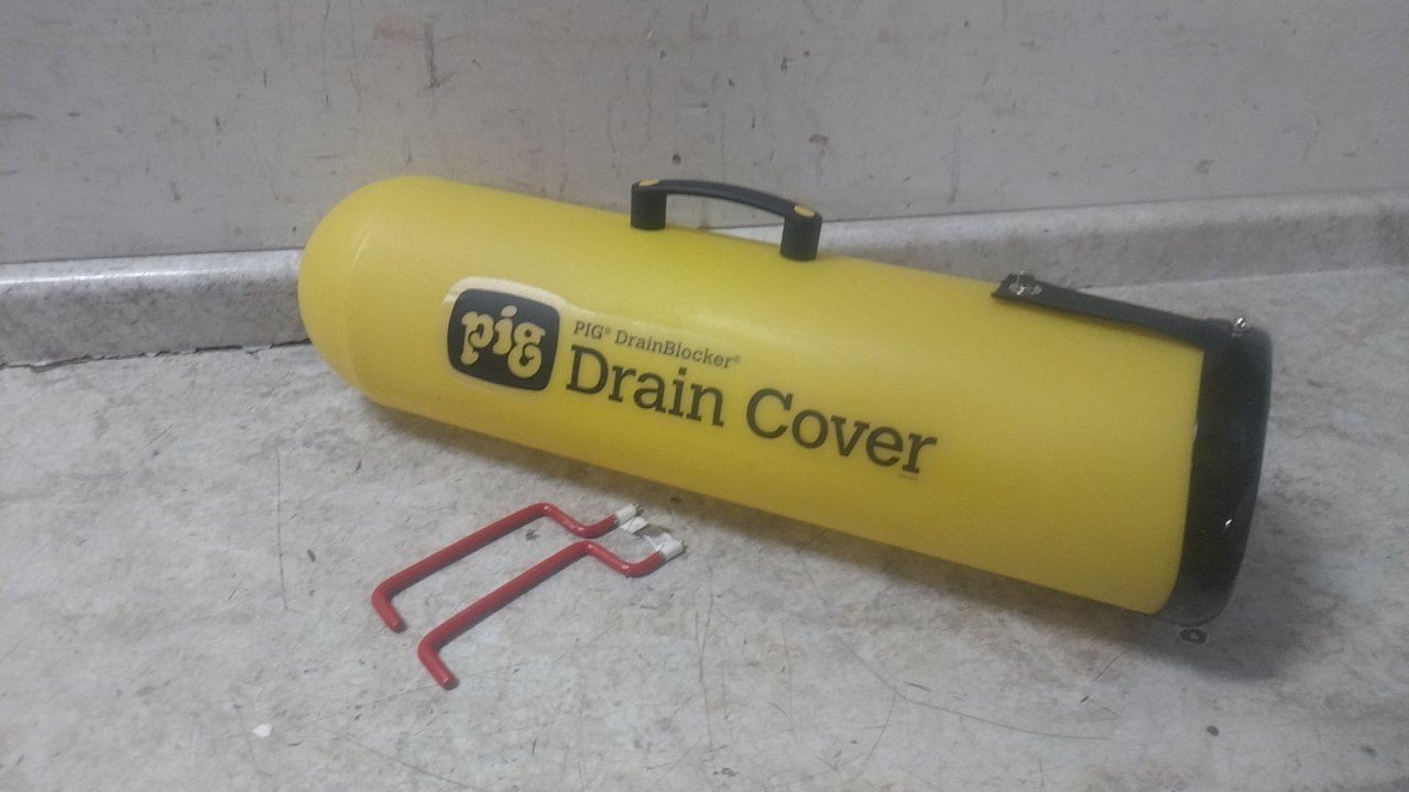 Pig PLR285 31 In Length 7-1/2 In Diameter Yellow Carrying Case for Drain Cover
