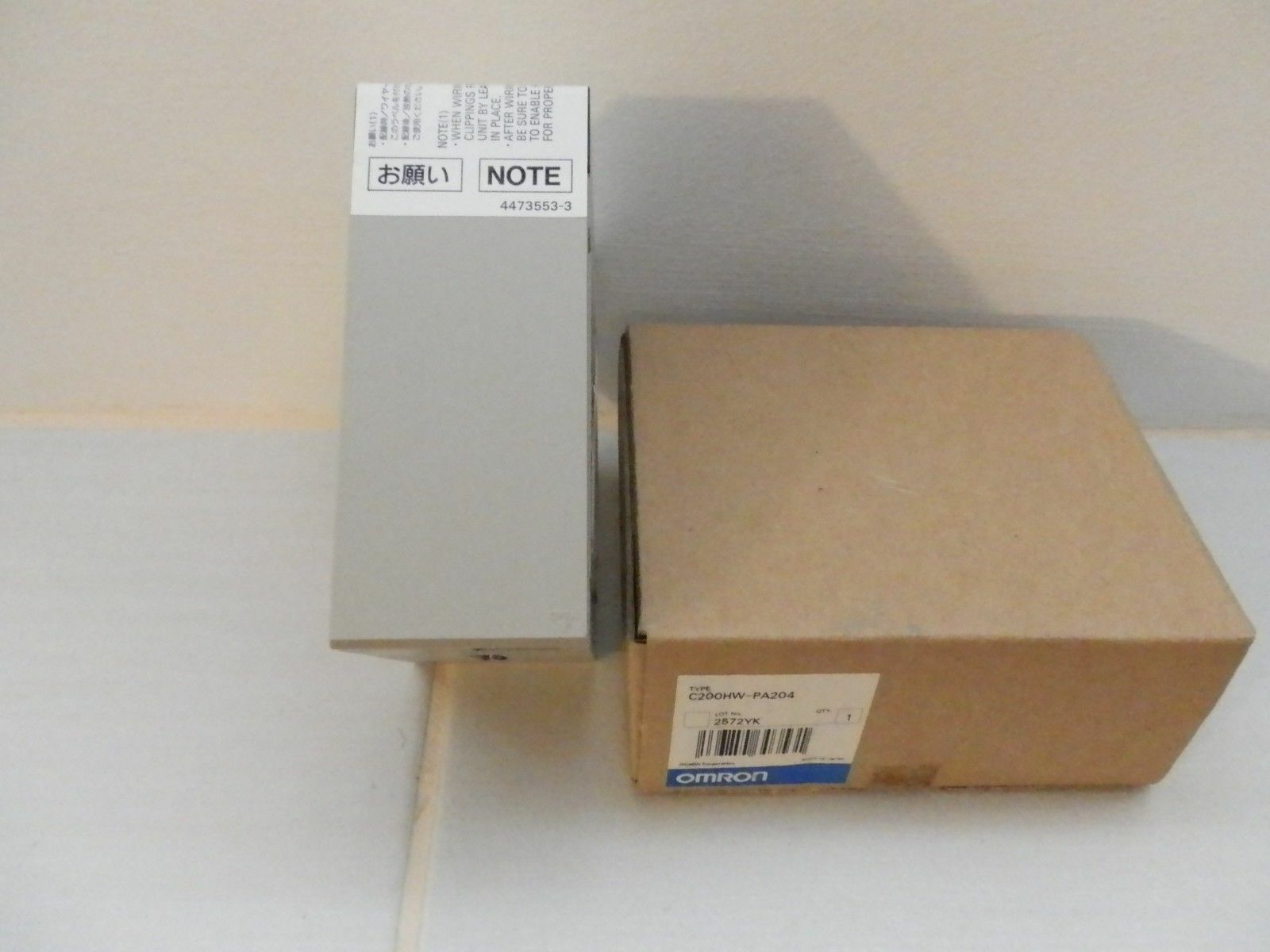 New OMRON C200HW-PA204 PLC Module C200HWPA204 In Box Free Shipping #PA