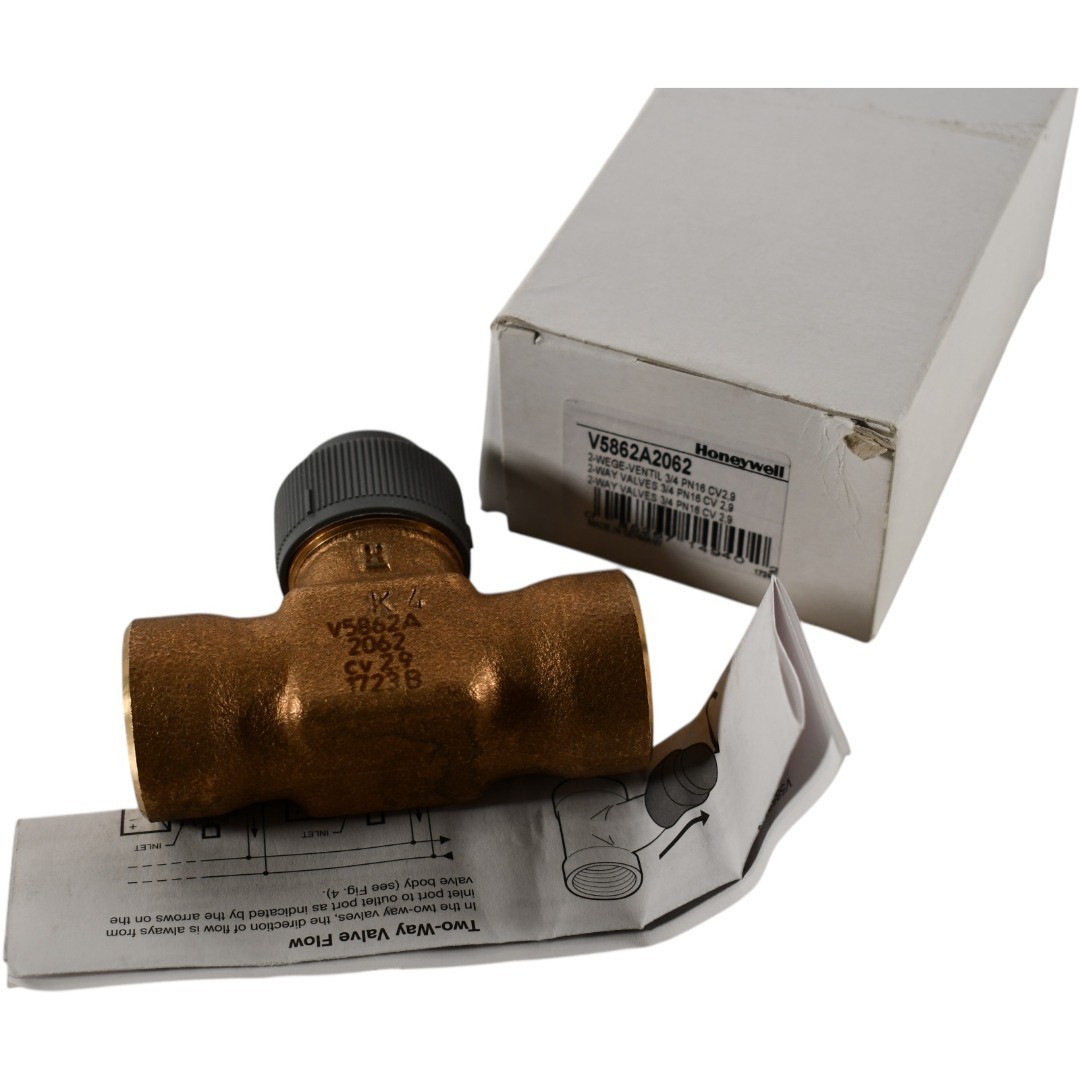 NEW Honeywell V5862A2062 Globe Valve, 2 Way, 3/4 in. 2.9 Cv NPT, Brass Body, Bra