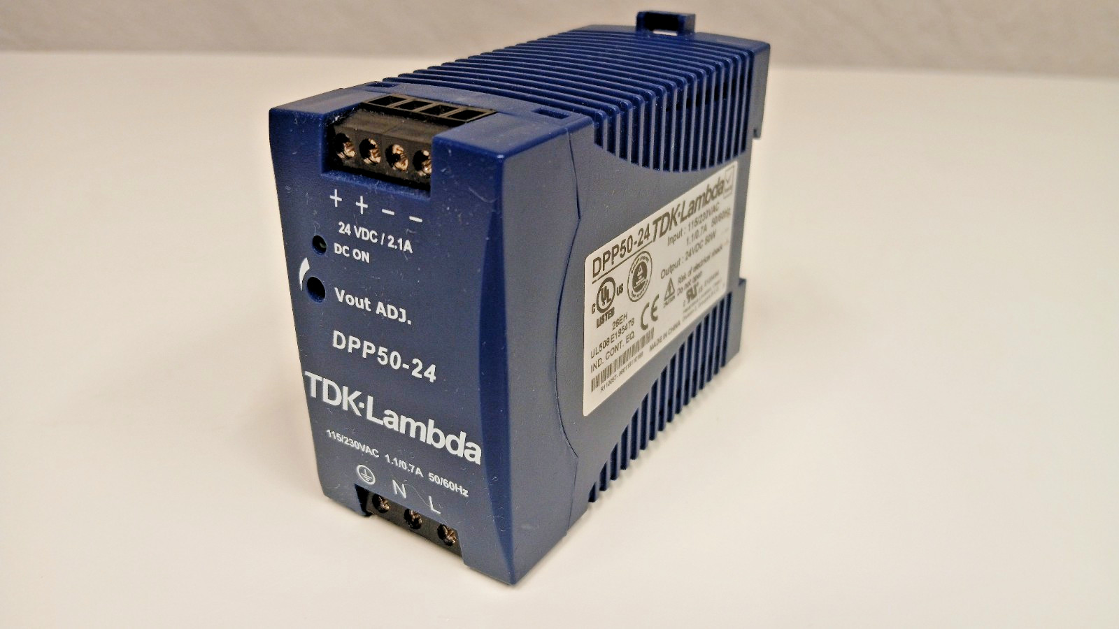 TDK Lambda DPP50-24 Power Supply 115/230VAC / 24VDC 2.1A 50W 50/60Hz