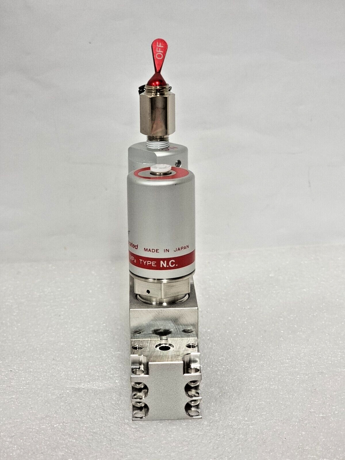 Lam 766-077821-501 Rev C Hybrid Diaphgram Valve,Fujikin 316L-P 0.5-0.6Mpa_,96670