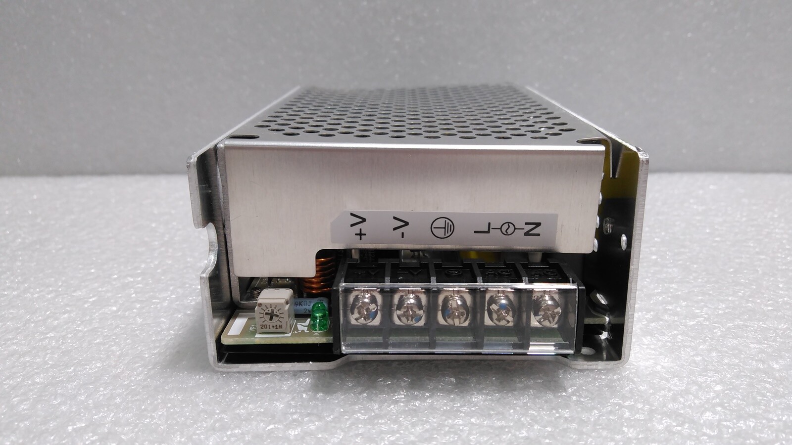 [Used] OMRON / S8JX-N15024CD / POWER SUPPLY, DC24V 6.5A, Case dent