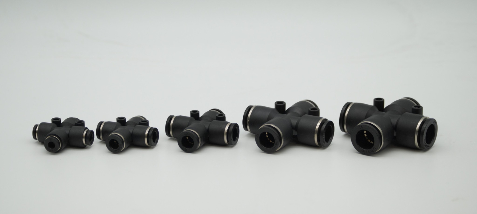 CHELIC SQX3 06 Ø6 Cross Push to connect Fitting (10 PCS PER BAG)